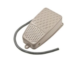Przełącznik pedałowy FS-2, ON-ON, 10A 25VAC
