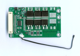 MODUŁ ŁADOWANIA AKUMULATORÓW 13S 20A OCP 80A (BMS101-13S20A)