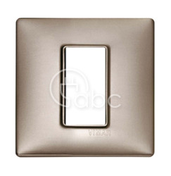 Ramka ozdobna Plana, 1M centralnie, Pearl Nickel, 14641.74