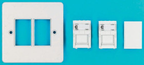 Płytka przednia, seria: Logic Plus, RJ45