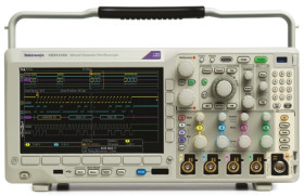 Oscyloskop mieszanych domen sygnałów 200MHz Tektronix CAT II 300 V MDO3024 z kalibracją ISO CAN, LIN, RS232, RS422,