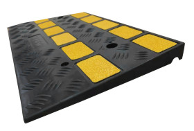 Rubber ramp for pavement 35 mm