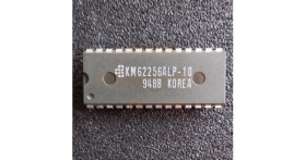 KM62256ALP-10 (32K x 8) SRAM - Samsung