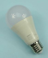 E-27 230V GLOB. 15W 240ř WW 2800K 1500lm