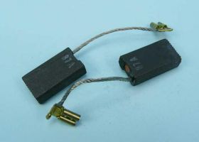 E2.13 SZCZOTKA 6,3x12,5x22,0 KPL=2szt