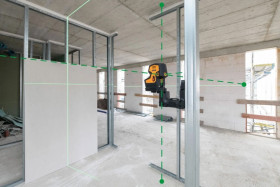 Zielony laser punktowo-krzyżowy CrossPointer5 GREEN SP