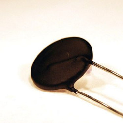 Termistor NTC 10D-20