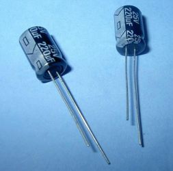 220uF/25V 100SZT 8x12 105° LEA!ELKO