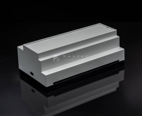 Bernic Series 1570 High/low, obudowa dziewięciomodułowa (TOP - 497933570 + BASE - 4969021571)