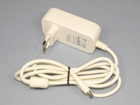 Zasilacz impulsowy +22V 1.23A 3.1/6.3mm