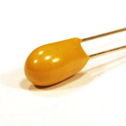 Kondensator tantalowy 100UF 16V