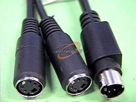 MINIDIN ROZGAŁĘŹNIK 1xWTYK/2xGNIAZDO