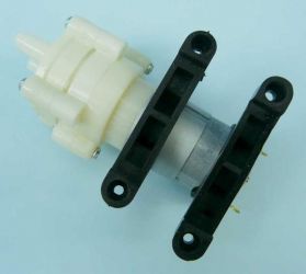 POMPKA DO CIECZY 12V 110L/h 10mm