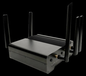 RAKwireless RAK7437C - EU868 - 8-Kanałowy - LTE (EG95-E) - gateway