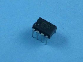 24C1024-10PU DIP-8 EEPROM
