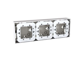 UNICA Podstawa naścienna 3 biel polarna MGU87.026.18 SCHNEIDER ELECTRIC