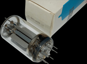 QQE06/40 Electron tube, power tube, septar, 7-pin