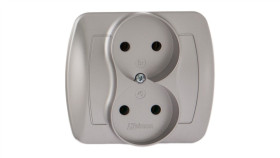Simon Akord Gniazdo Podwójne B/U 16A Ip20 Aluminium Metalizowane Ag2/26