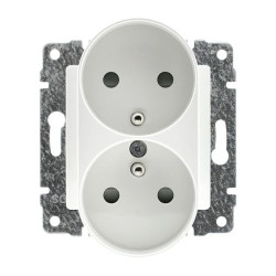 VENA Gniazdo podwójne z uziemieniem i przesłoną torów prądowych bez ramki 2x2P+Z 16A 250V 510247