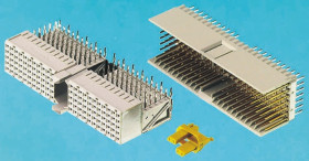 Złącze typu Backplane Z-PACK HM Series 2mm Pitch 154-pinowe 7-rzędowe Męski, Wtłaczane Terminal Przewlekany TE