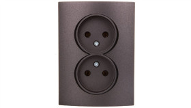 Logi Gniazdo Podwójne Bez Uziemienia Kompletne Śrubowy Grafit 16A 250V...