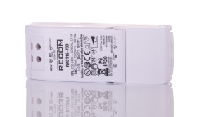 Sterownik LED napięcie wyjciowe: 13 → 26V dc 700mA , z funkcją ściemniania napięcie wejściowe: 198 → 264