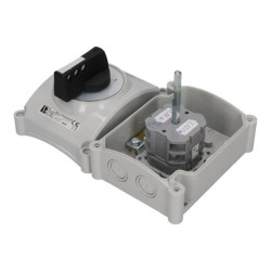 Łącznik krzywkowy 0-1 3P 25A w obudowie z czołem zamykanym ŁK25R-2.8211OB2Z