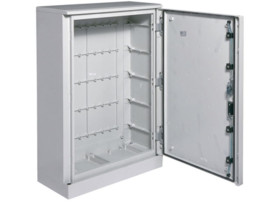 Obudowa hermetyczna natynkowa 900x600x300 mm drzwi pełne IP65 orion+ PANEL-struct. z cokołem FL321B HAGER