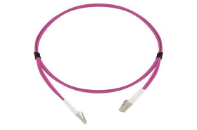 Kabel światłowodowy długość: 1m Z zakończeniem złącze B<B>: LC złącze A: LC średnica: 3mm OM4 Wielomodowy