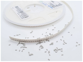 Kondensator ceramiczny Walsin 0402N820J101CT 0402N820J101CT 82 pF 100 V 1 szt.