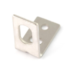 Uchwyt kątowy do czujnika indukcyjnego - M8