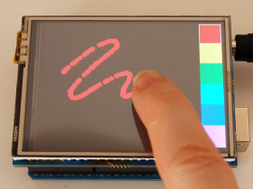 Adafruit 2.8" TFT Touch Shield for Arduino