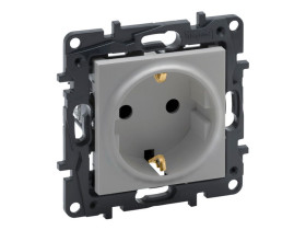 NILOE STEP Gniazdu pojedyncze z uziemieniem schuko zaciski śrubowe aluminium 863321 LEGRAND