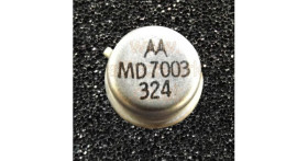 MD7003 Dual PNP silicon transistor - Motorola