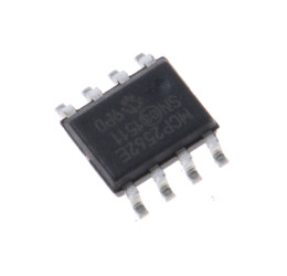 Nadajnik-odbiornik CAN IEC 61000-4-2 SOIC 8-pinowy RX/TX: 1 1Mbps