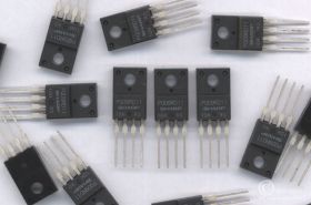 PQ09RD11 9V TO-220/4 IZOLOWANY STABILIZATOR Z RESETEM