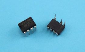 NCP-1050-B DIP-7 UKŁAD