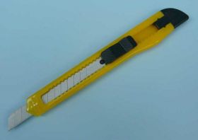 NÓŻ FIXPOINT 9mm 130x10