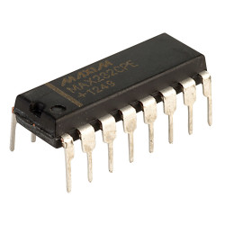 Maxim MAX232CPE&#x2B; CMOS Dual RS232 Transceiver