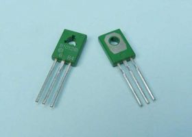 2SB-1012 PNP 1,5A/120V/20W TO-126 TRANZY