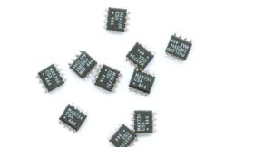 MAX734CSA UKŁAD SCALONY