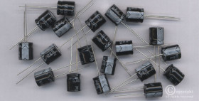 220uF/50V/105C (OPAK. 10 SZT.) KONDENSATOR ELEKTROLITYCZNY