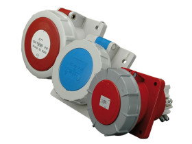 Gniazdo tablicowe 32A 400V 3P+N+PE IP67 EEH 3253 004482087 ETI