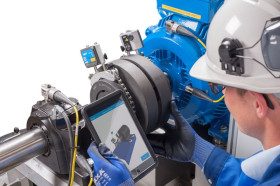 Shaft alignment tool