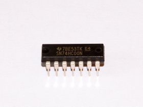 Układ SN74HC00 - poczwórna bramka NAND