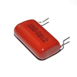 Kondensator 300nF 200V 5% 27mm x 16mm x 9mm cena netto