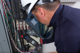 CM85-2 CM85-2 current clamp meter, digital, AC/DC, up to 1000 A