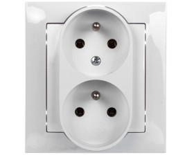 IMPRESJA Gniazdo podwójne z/u z niezamiennością faz białe GP-2YC/00