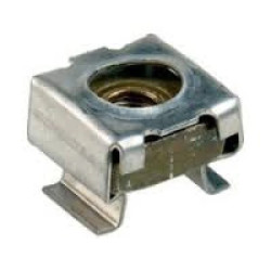 Nakrętka kwadratowa M4 8,3x8,3 036450