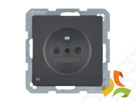 BERKER Q.1/Q.3/Q.7 Gniazdo pojedyncze z uziemieniem z przesłonami i podświetleniem orientacyjnym LED antracyt aksamit lakierowan